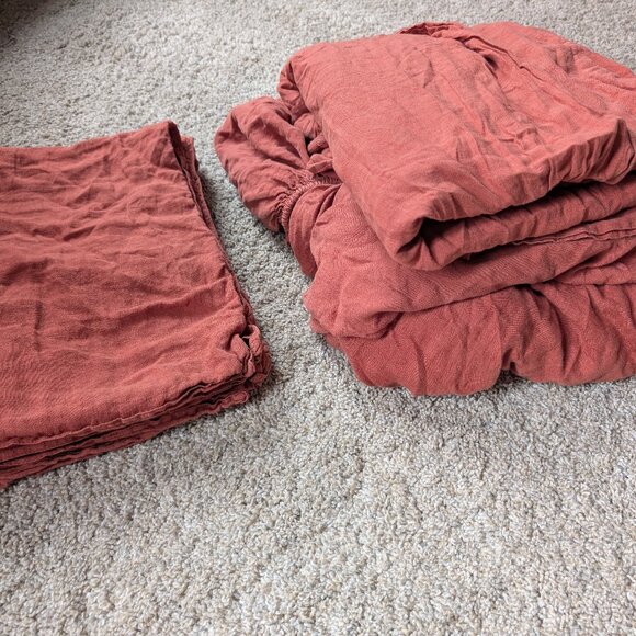 Brooklinen Linen Core Sheet Set in Terracotta - Picture 1 of 5